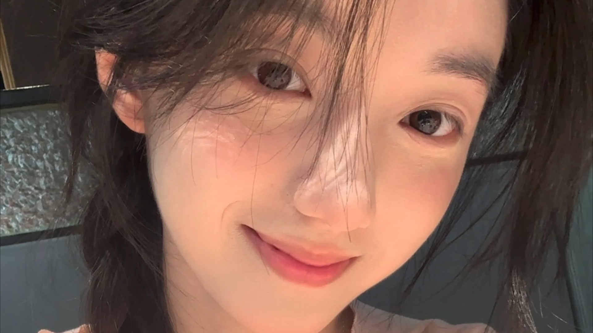 国家移民管理局：今年6月全国共签发普通护照198.4万本